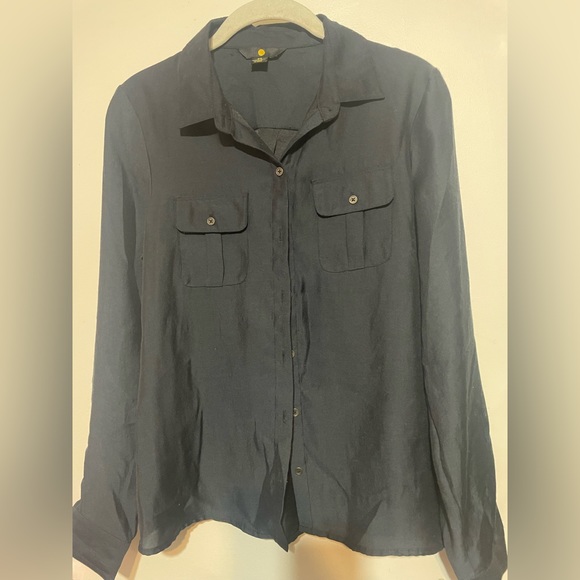 Top - Picture 1 of 2